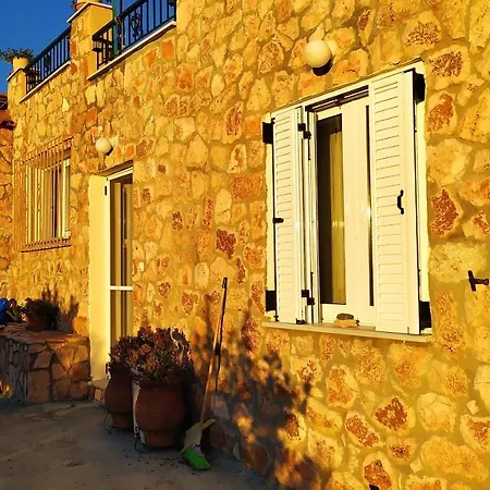 Stone House 度假居